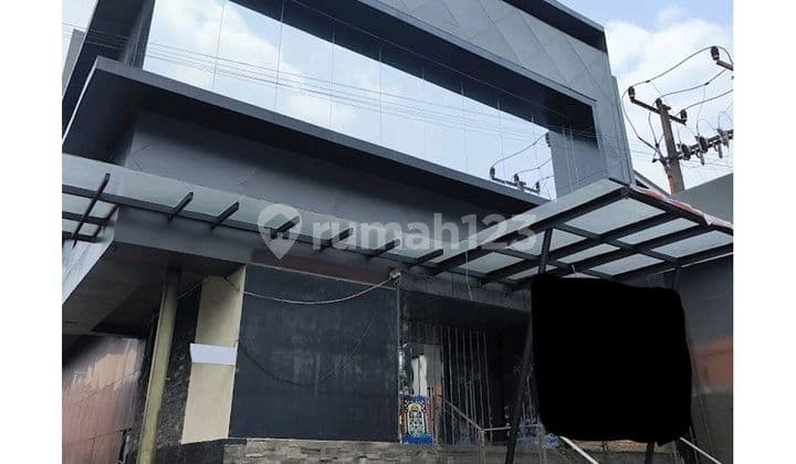 Dijual Gedung Ex Bar di Kemang Raya