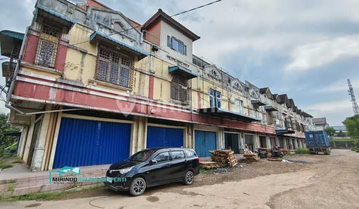 For Sale 3 Billion 4 Units of Citra Karya Shop Houses - Batu Aji