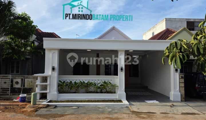 FOR SALE QUICKLY BEAUTIFUL HOUSE IN PLAMO GARDEN - BATAM CENTRE