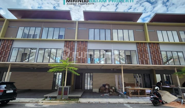 DISEWAKAN 90JUTA/TAHUN PANTHOUSE BARU THE ICON CENTRAL BATAM