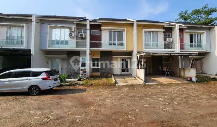 Dijual cepat Rumah 2 lantai di Premiere Residence dekat Alam Sutera