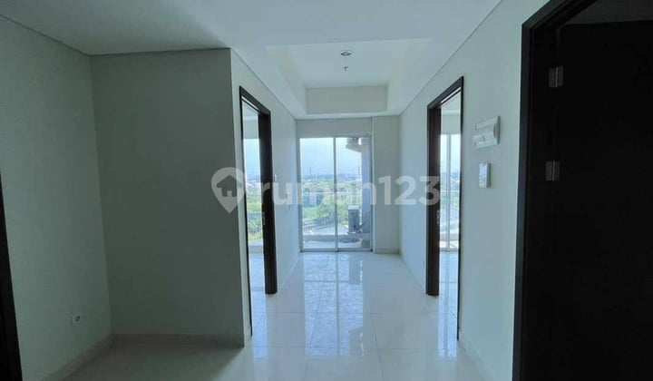 Dijual cepat Apartemen Puri Mansion 3 BR semi furnished