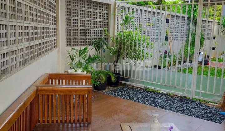 Rumah luas, asri dan nyaman di Citra Raya, Cikupa