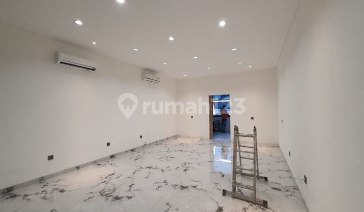 Dijual cepat Rukan 3,5 lantai di Puri Kencana, Kembangan