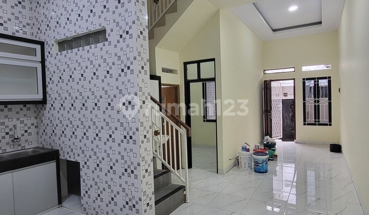 Dijual Cepat Rumah 2 Lantai di Poris Indah, Kotq Tangerang