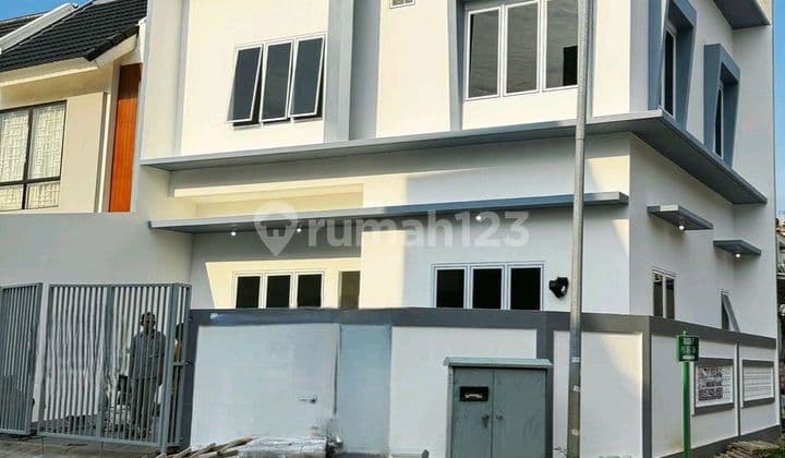 For Sale New 2-Story House in Metland Puri, Karang Tengah