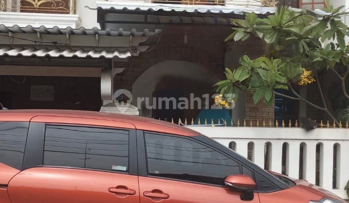 Dijual Rumah 2 Lantai Luas Di Puri Dewata Indah, Taman Royal