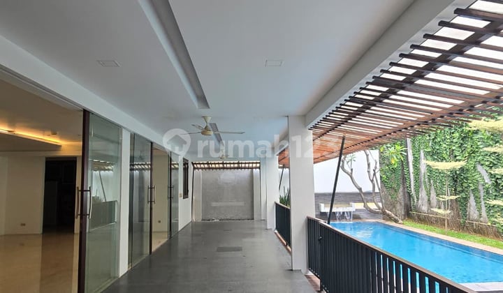 Rental House in Permata Hijau