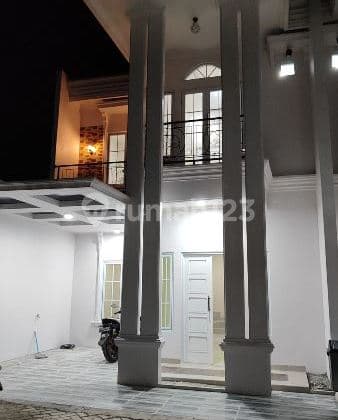 Mn - Dijual Rumah Baru Model American Classic di Cilodong Depok