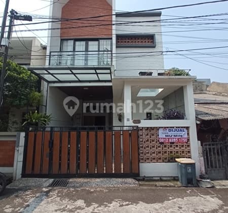 MN - Dijual Rumah Di Pondok Bambu