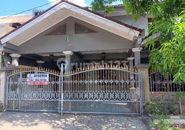 Yl - di Sewakan Rumah 2 Lantai di Bumi Malaka Asri