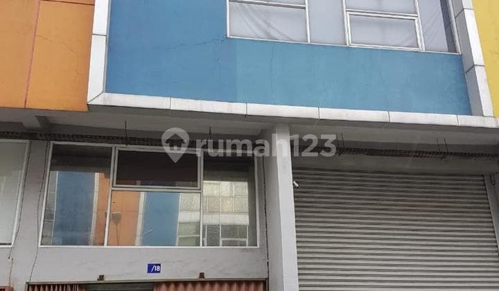 Warehouse and Office in Duta Indah Iconic Complex, Near Jakarta Tangerang Toll Gate