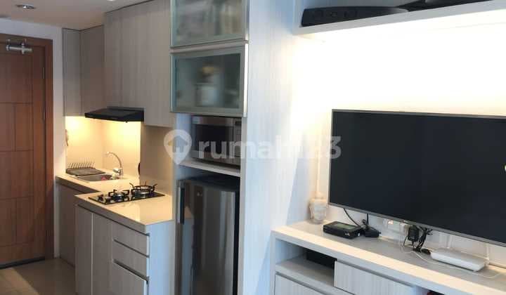 Apartemen The Nest Type Studio, Furnished Didekat Puri Indah