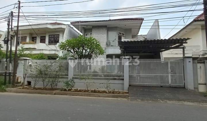 2-Storey Charming House in Taman Meruya Ilir, Flood-Free