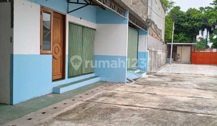 Ex Gudang di Jl. Srengseng Raya, Jakarta Barat