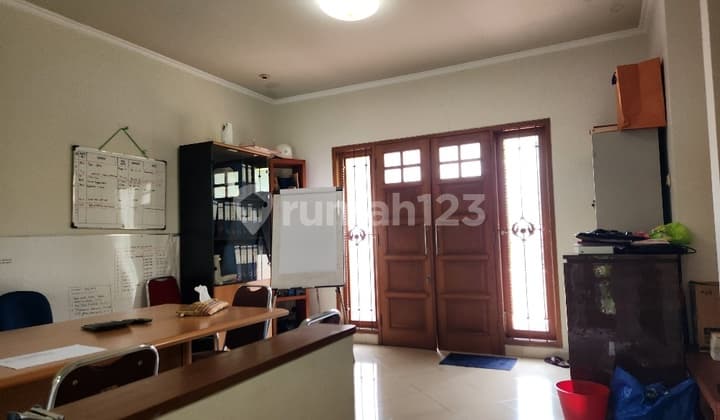 Rumah di Lokasi Strategis Anggrek Loka Bsd City Dekat Kemana2