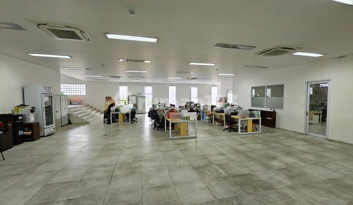 Ruang Kantor 400 M2 Semi Furnished di Pergudangan Taman Tekno BSD City