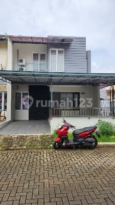 Rumah Cantik 2 Lantai di Natura Residence - Kota Tangerang