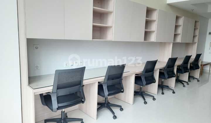 Soho Roseville office space of 100 m2 with Mezzanine in BSD City.