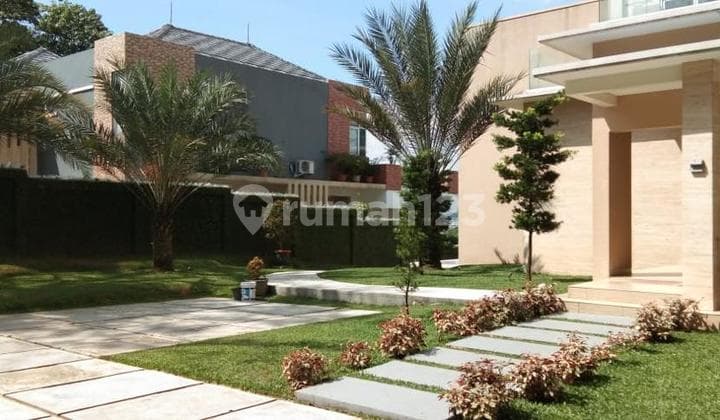 Villa Sultan best view 3 gunung Gede/Salak/Pangrango di Cluster Northridge Golf Sentul CIty