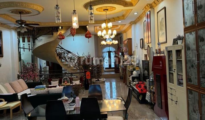 For Sale House on Jl. Gatot Subroto, Binjai Km9, Kp Lalang