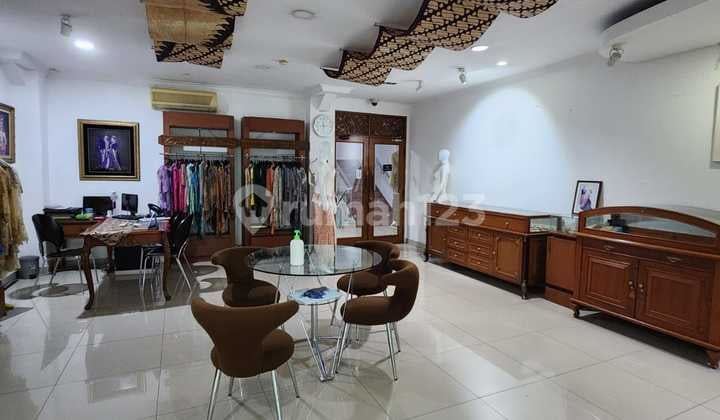 Business Place in Wahid Hasyim Central Jakarta