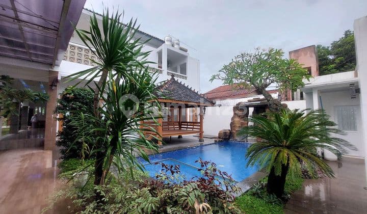 Rumah Mewah Luas Full Furnish Dengan Kolam Renang Di Gagak Sipat