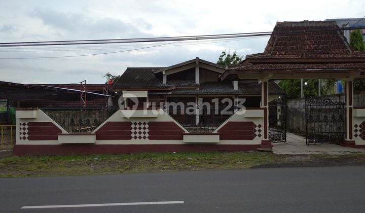 Rumah Sendang Karanggede Boyolali Tepi Jalan Raya Strategis Ramai