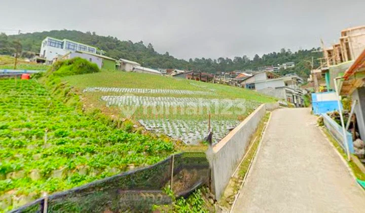 Tanah Luas Strategis Pemandangan Indah Dengan 3 Muka (nn)