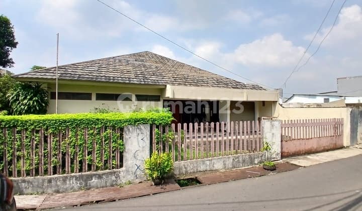 Rumah Murah Hitung Tanah, 1 Lantai, di Tanah Kusir Jakarta Selatan
