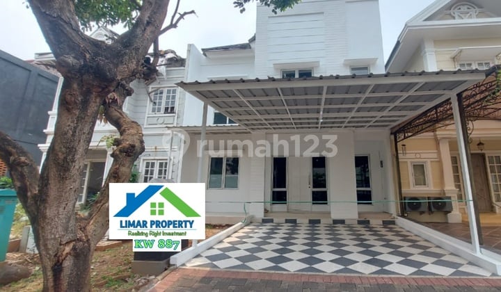 Rumah 2 Lantai Siap Huni dan Strategis di Kota Wisata Cibubur