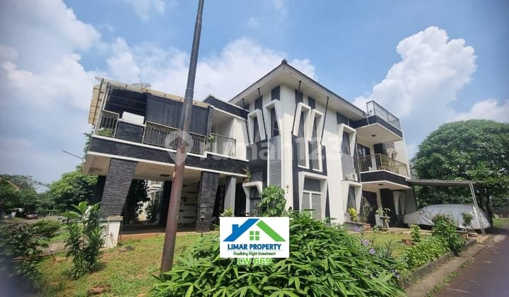 Rumah Luas Harga Bagus di Lokasi Favourite Legedna Wisata Cibubur