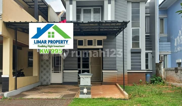 Translation: Strategic House in Cibubur Tourist City, Unbeatable Price, Ready to Move In