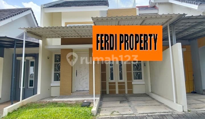 Beautiful House in Legenda Wisata Cibubur