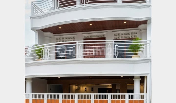 Permata Kemang Bekasi Rumah Bagus 2 Lantai Siap Huni Rapih Lt175