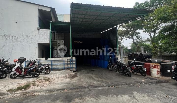 Gudang Taman Tekno Siap Pakai di Bsd