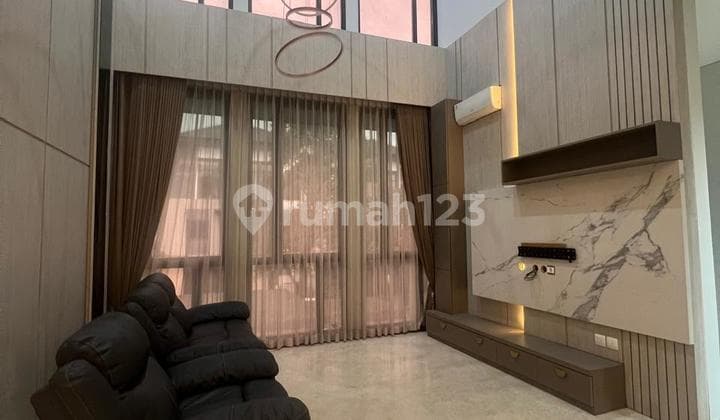 Rumah 3Lt Modern Siap Huni Pool Lift di Navapark Bsd Harga