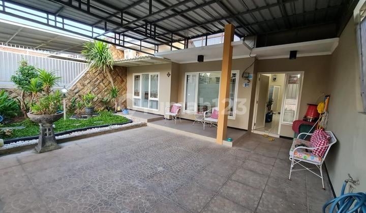 Rumah modern minimalis siap huni (renov) semi furnish harga nego di Kediri Jawa Timur dekat Gudang Garam