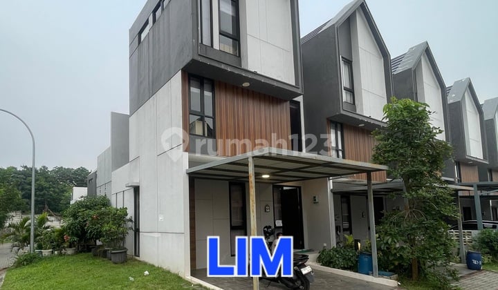 Rumah Murah Bagus Posisi Hook Siaphuni Cluster Baru Kota Wisata Cibubur Jakarta Timur