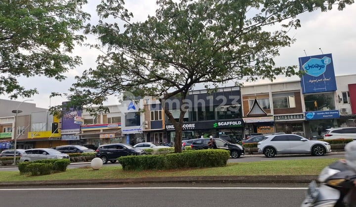 Ruko Murah 2 Lantai Hadap Jalan Raya Boulevard Utama Kota Wisata Cibubur Jakarta Timur
