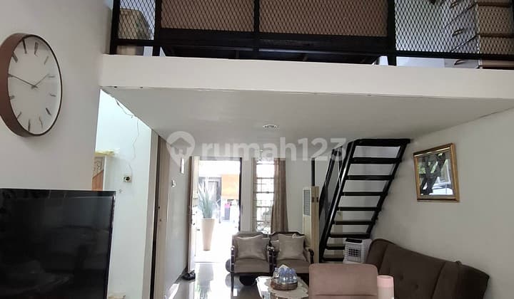 Rumah Bagus Murah 1,5 Lantai Siap Huni Kota Wisata Cibubur Jakarta Timur
