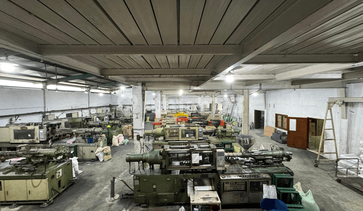 Warehouse for Sale in Rawa Kompeni
Benda, Tangerang