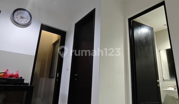 Jual Condo Green Royal Dekat Green Lake City 50 M2 Furnish Murah