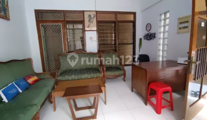 For Rent: Rumah Mangga Besar, Suitable for Online Business, 165 Million/Year