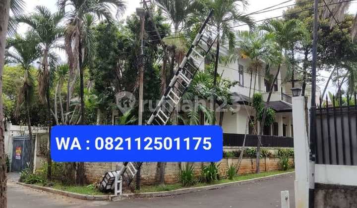 Rarely Available House in the Ministry Complex, Patra Kuningan, Setia Budi, South Jakarta.