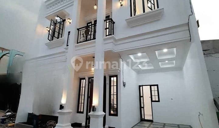 Rumah baru dalam Cluster JL Raden sanin Depok Jawa Barat Full furnhise