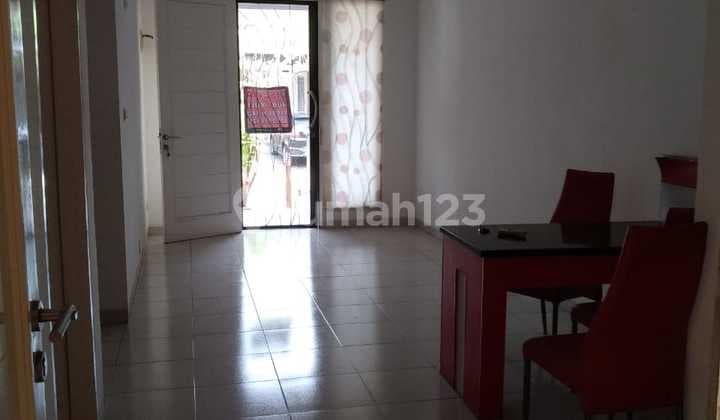 Asri nyaman aman dekat pusat perbelanjaan/sekolahan, akses toll