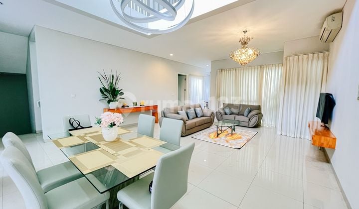 Bebas banjir, dekat pusat perbelajaan ( IKEA, Mall Alsut, Pasar modern dll) dekat Sekolahan ( St Laurensia dll)/ Binus.dll