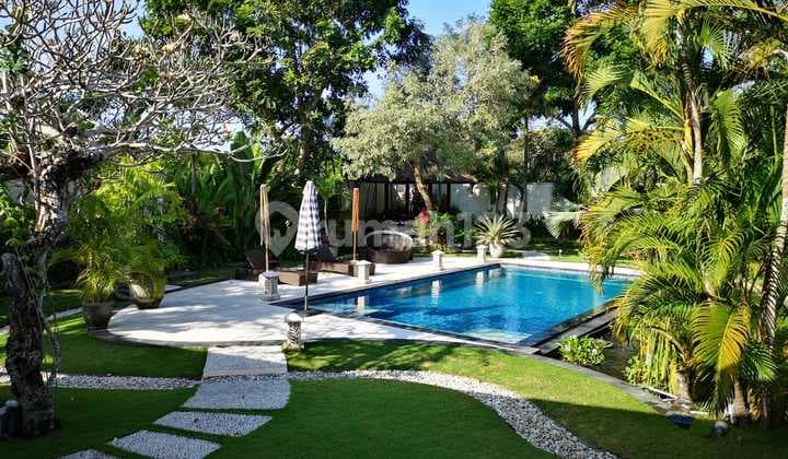 For Rent Bali Villa Fully Furnished Nusa Dua, Badung