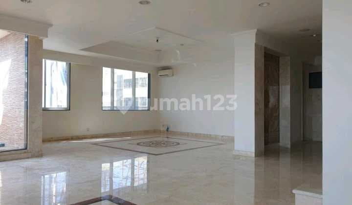 Paladian Park Penthouse Apartment Kelapa Gading Unfurnished